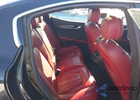 2017 Maserati Ghibli S из США, поврежденный, VIN ZAM57RSS8H1233596